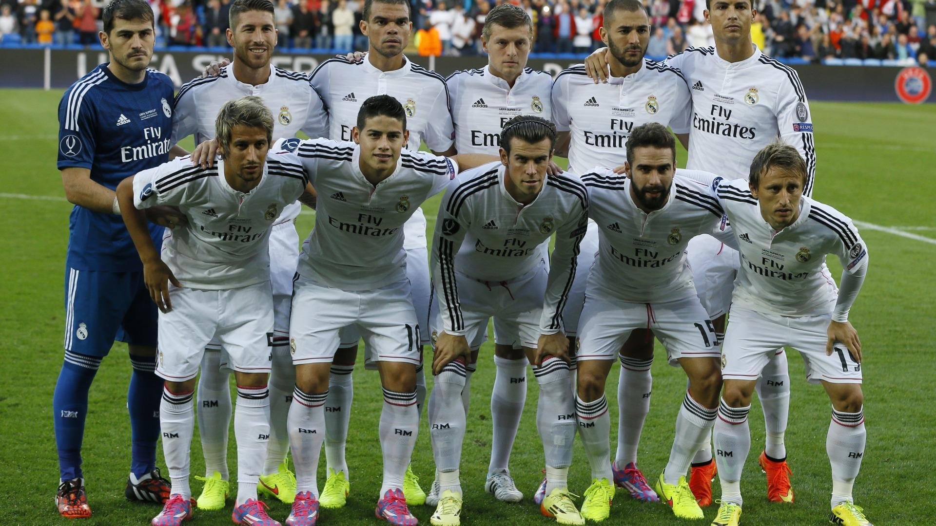 梦想起航，足球巨星们为荣誉展开搏击，足球明星表演赛