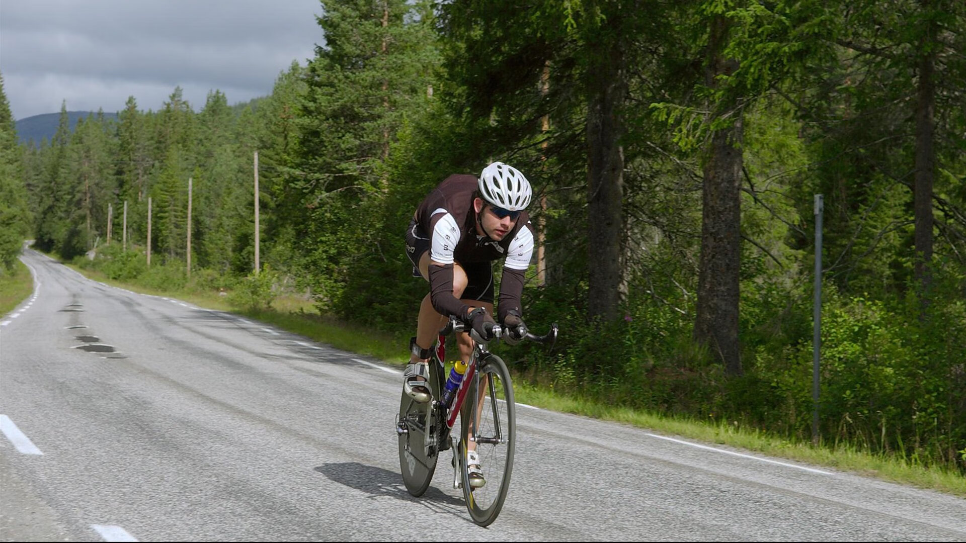 欧冠“名场面”：那些永载史册的经典瞬间，欧冠最经典的一场比赛